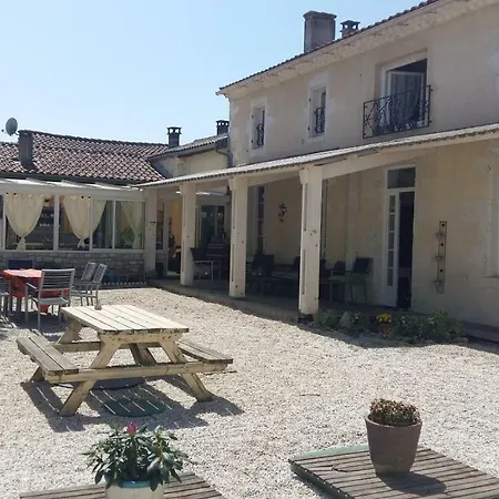 Bed & Breakfast Les Pres Verts Civrac-en-Médoc
